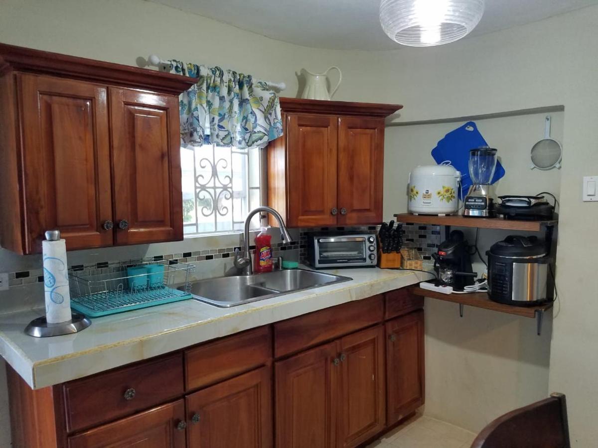 Apartamento Bella Vista Vacation Montego Bay Exterior foto