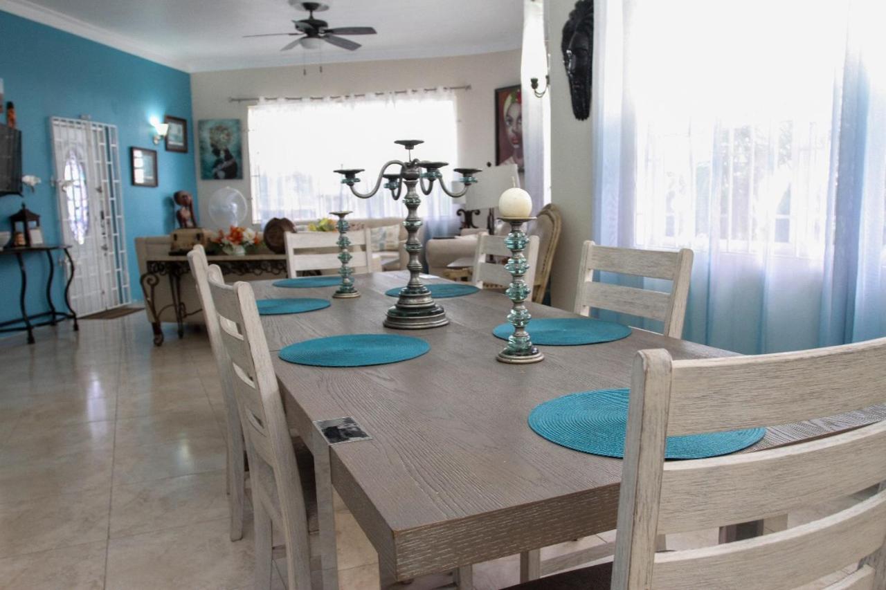 Apartamento Bella Vista Vacation Montego Bay Exterior foto